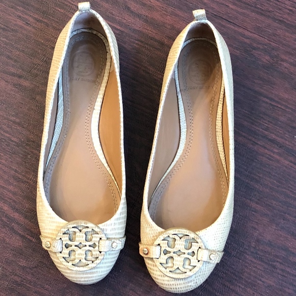 Tory Burch Shoes - Tory Burch Mini Miller Flat Trench Tan Size 6 1/2